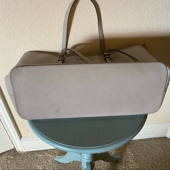 Michael Kors Jet Set Travel MD TZ Multi-Function Tote - Picture 5 of 14